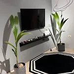 Super House Blloku - 3 公寓 地拉那