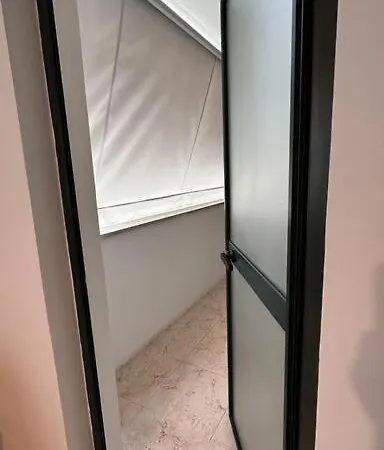 Super House Blloku - 3 * Tirana