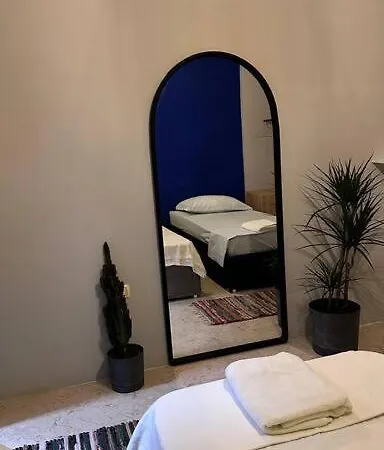 Apartment Super House Blloku - 3 Tirana