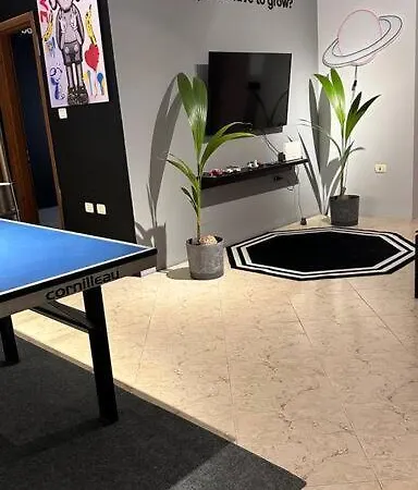 Apartment Super House Blloku - 3 *