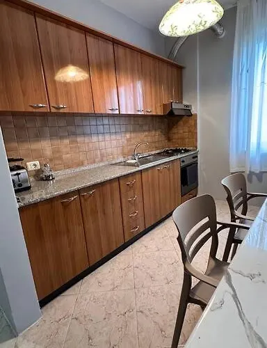 Super House Blloku - 3 *