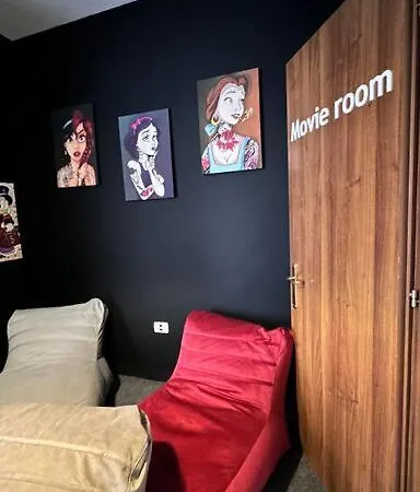 Apartment Super House Blloku - 3 *