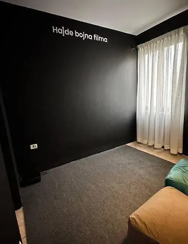 Super House Blloku - 3 Apartman