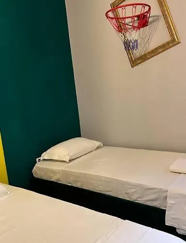 Super House Blloku - 3 Apartmán Tirana